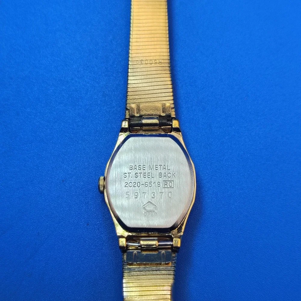 Vintage 1985 Seiko Classic 23mm Women's‎ Quartz Cocktail Watch Fully Restored
